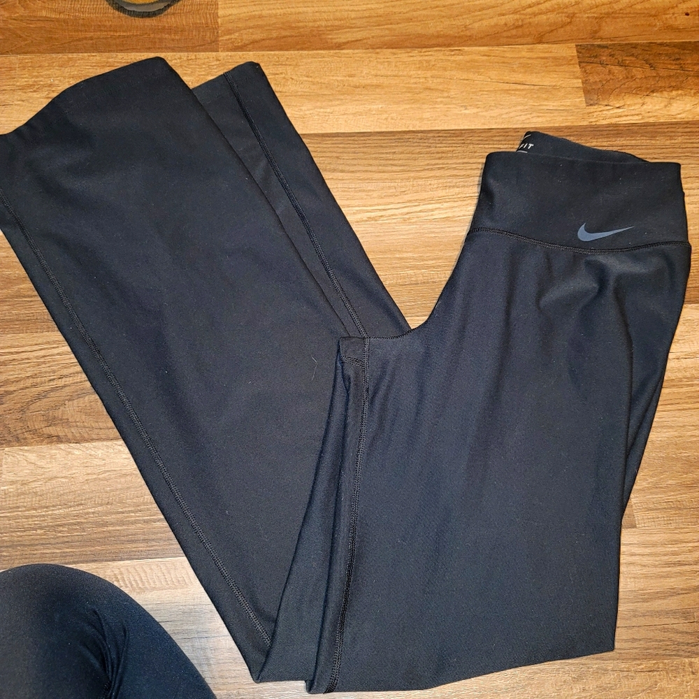 Nike Yoga Pants